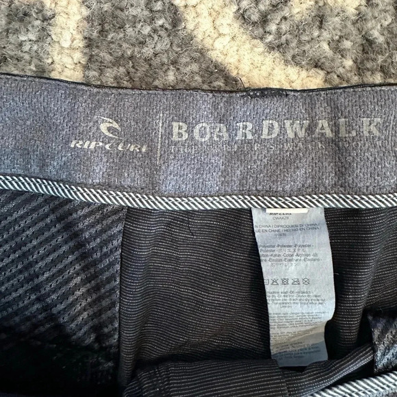 Rip curl Men’s Board Shorts. Size 38 - Picture 5 of 7
